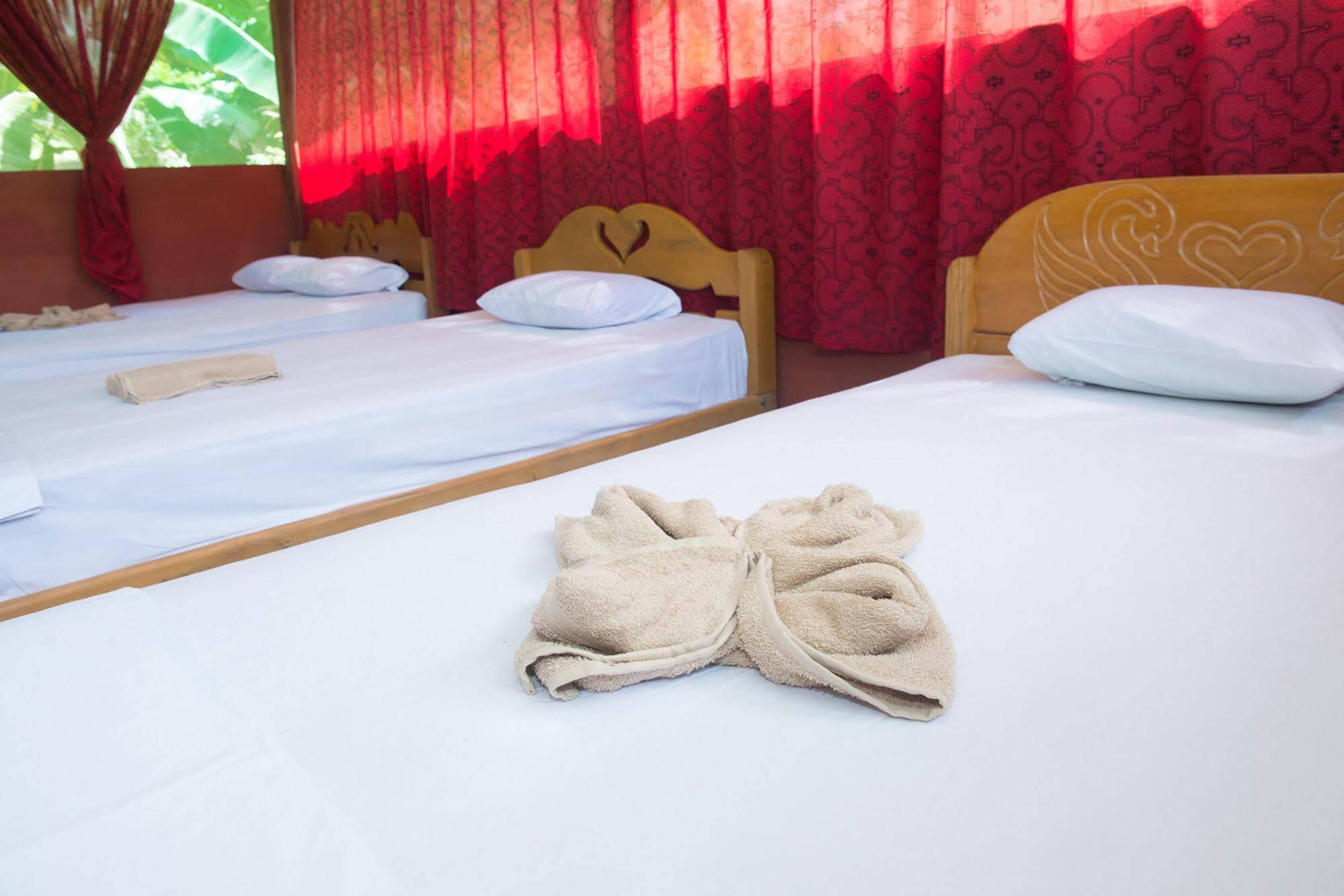 Maniti Expeditions Eco Lodge Iquitos Ngoại thất bức ảnh