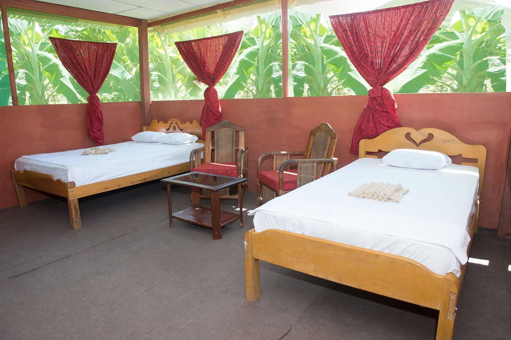 Maniti Expeditions Eco Lodge Iquitos Ngoại thất bức ảnh